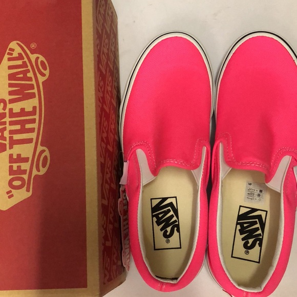 Vans Classic Slip On (Neon) Knockout Pink Sneakers - Picture 7 of 9